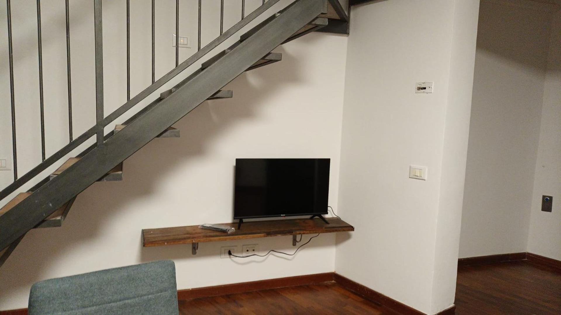 Casa N 1 Con Parcheggio Privato E Colonnina Ricarica Apartment Livorno Luaran gambar