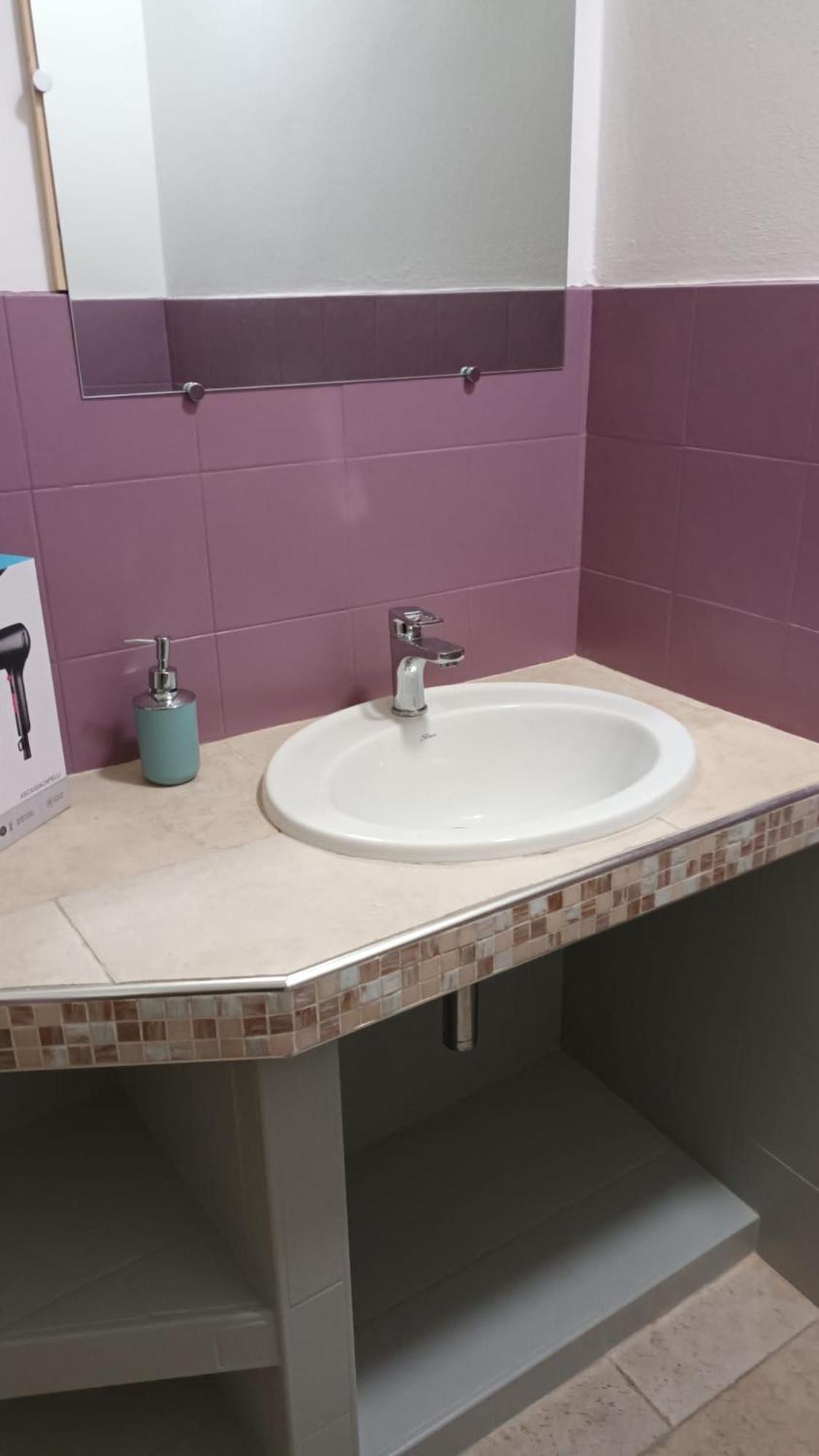 Casa N 1 Con Parcheggio Privato E Colonnina Ricarica Apartment Livorno Luaran gambar
